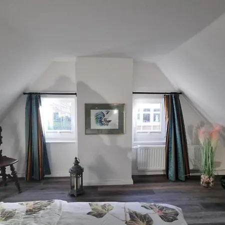 Anno 1895 - Fuer Bis Zu 4 Personen, Haustiere Willkommen Holiday home Manslagt